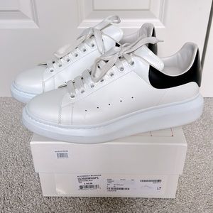 Alexander McQueen Men’s Oversized Sneaker White/Black Size 43